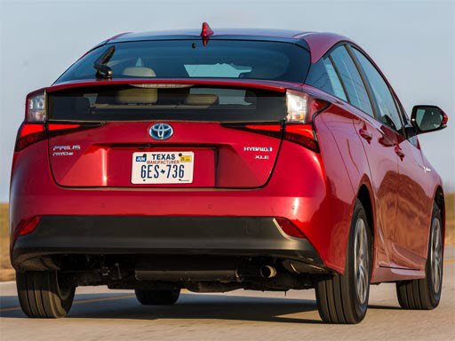 Play Toyota Prius Puzzle Online