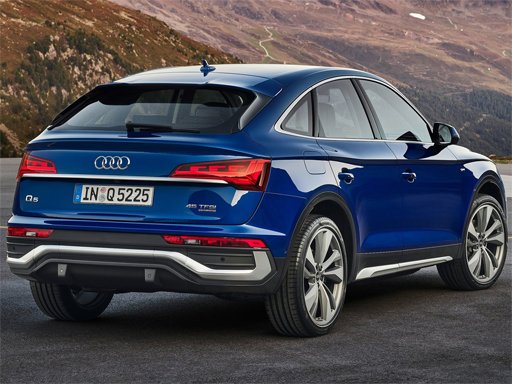 Play Audi Q5 Sportback 2021 Slide Online