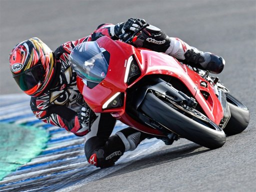 Play 2020 Ducati Panigale Slide Online